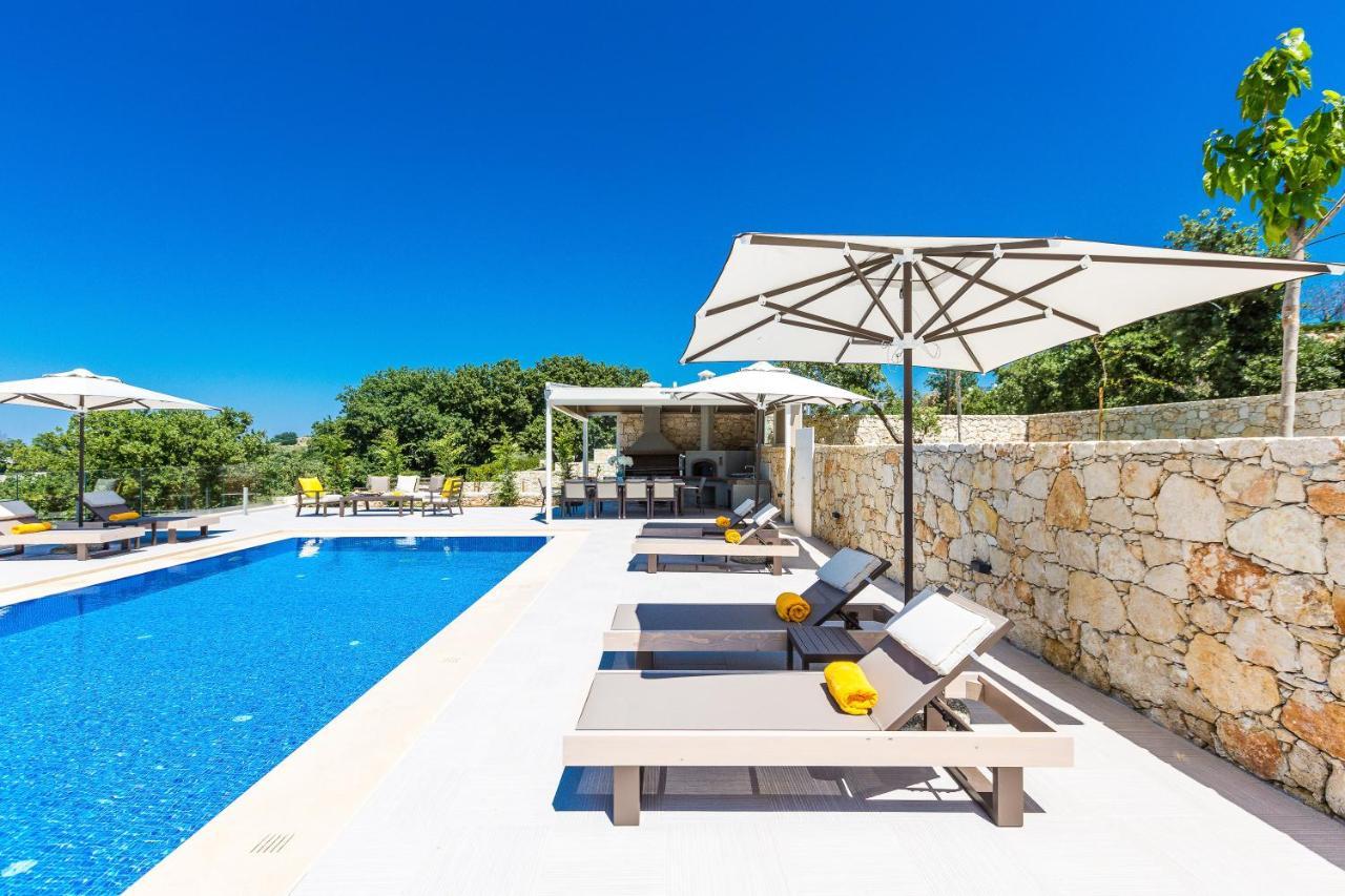 Villa Luxury Cretan With Private Pools Gállos