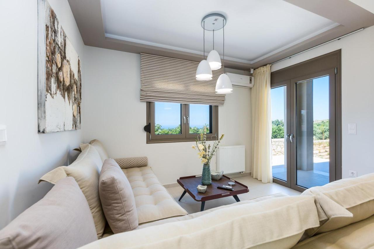 Villa Luxury Cretan With Private Pools