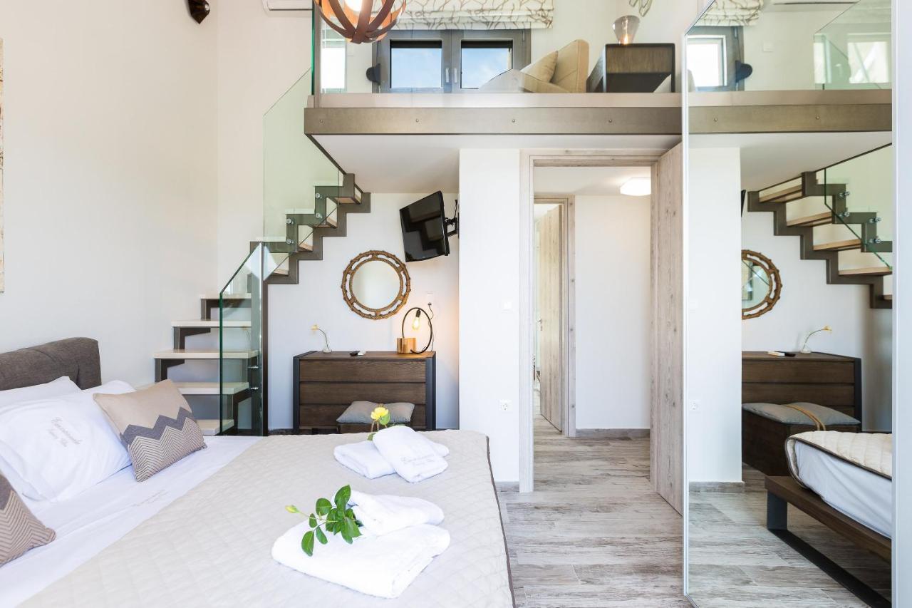 Villa Luxury Cretan With Private Pools Gállos