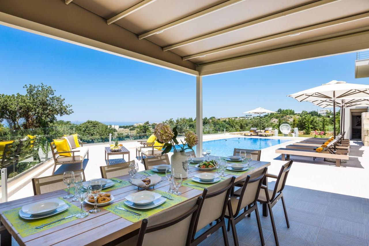 Luxury Cretan With Private Pools * Gállos